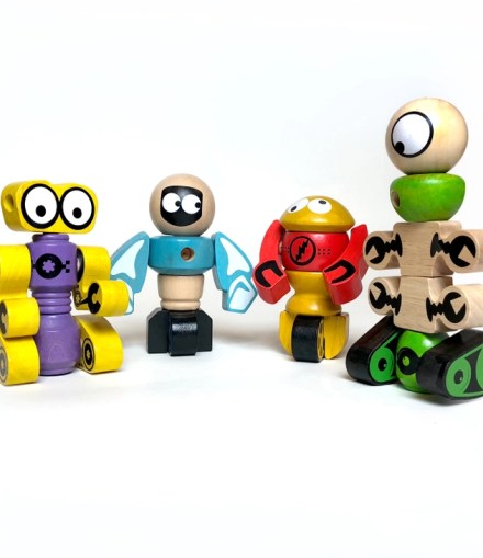 Tinker Totter Robots - 28 Piece Character Playset